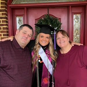 Meet your Posher, Allie